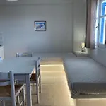 基克拉泽斯公寓式酒店 3* 圣约阿尼斯
