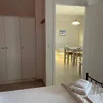 基克拉泽斯公寓式酒店 3* 圣约阿尼斯
