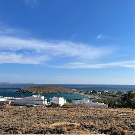 アパートホテル Kyklades 3*